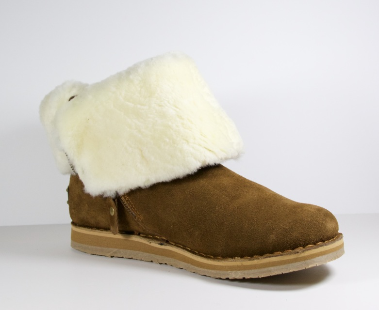 Ladies Sheepskin Boots